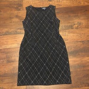 Lands’ End Grey Dress Sleeveless 12P Pocket Knee